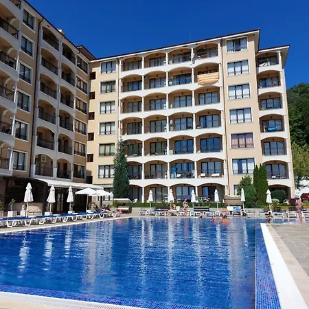 Апартамент Bendita Mare - Golden Sands Варна